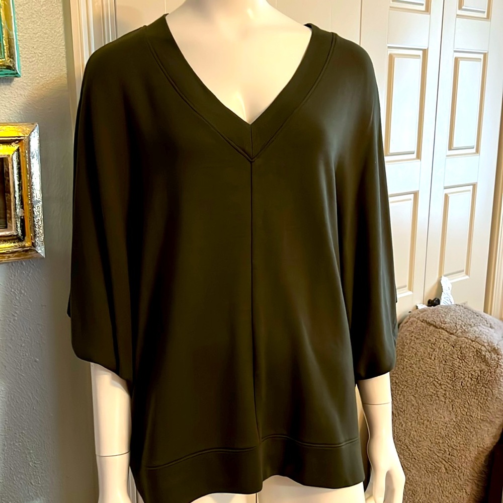 Loft Green Medium Bat Wing Blouse BB
